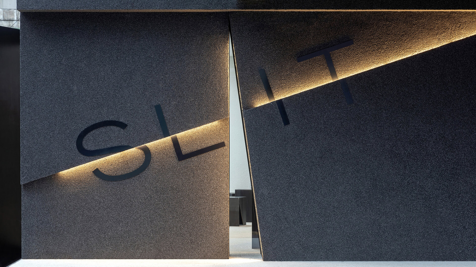 SLIT Brand Design, Duedance